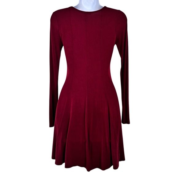 * EVERYTHING $3 SALE* Forever 21 Scoop Neck Fit Flare Dress - Picture 6 of 9
